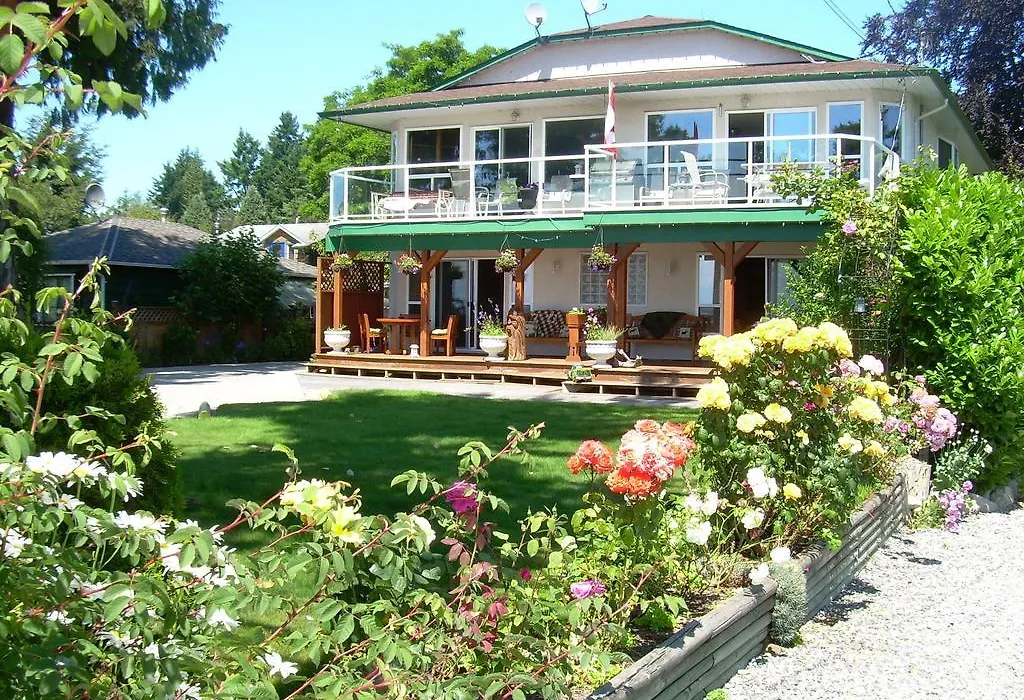 Davis Bay Bed & Breakfast-1